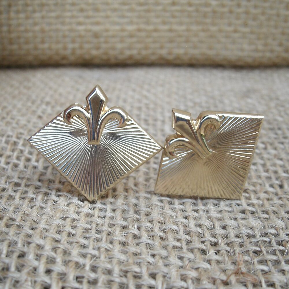 Vintage Swank Fleur de Lis Design Cufflinks